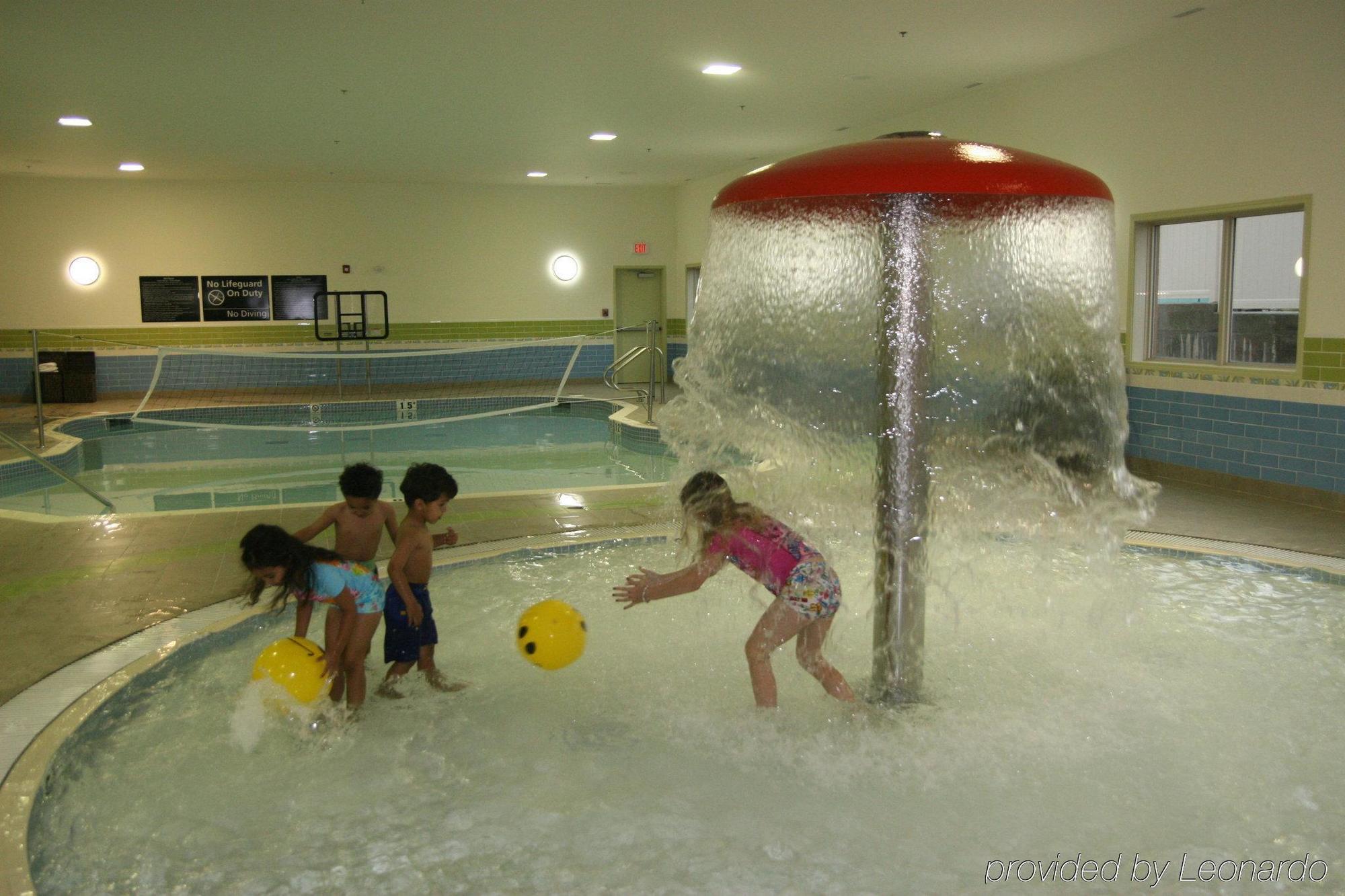 Hampton Inn & Suites Edmonton/West Facilities photo