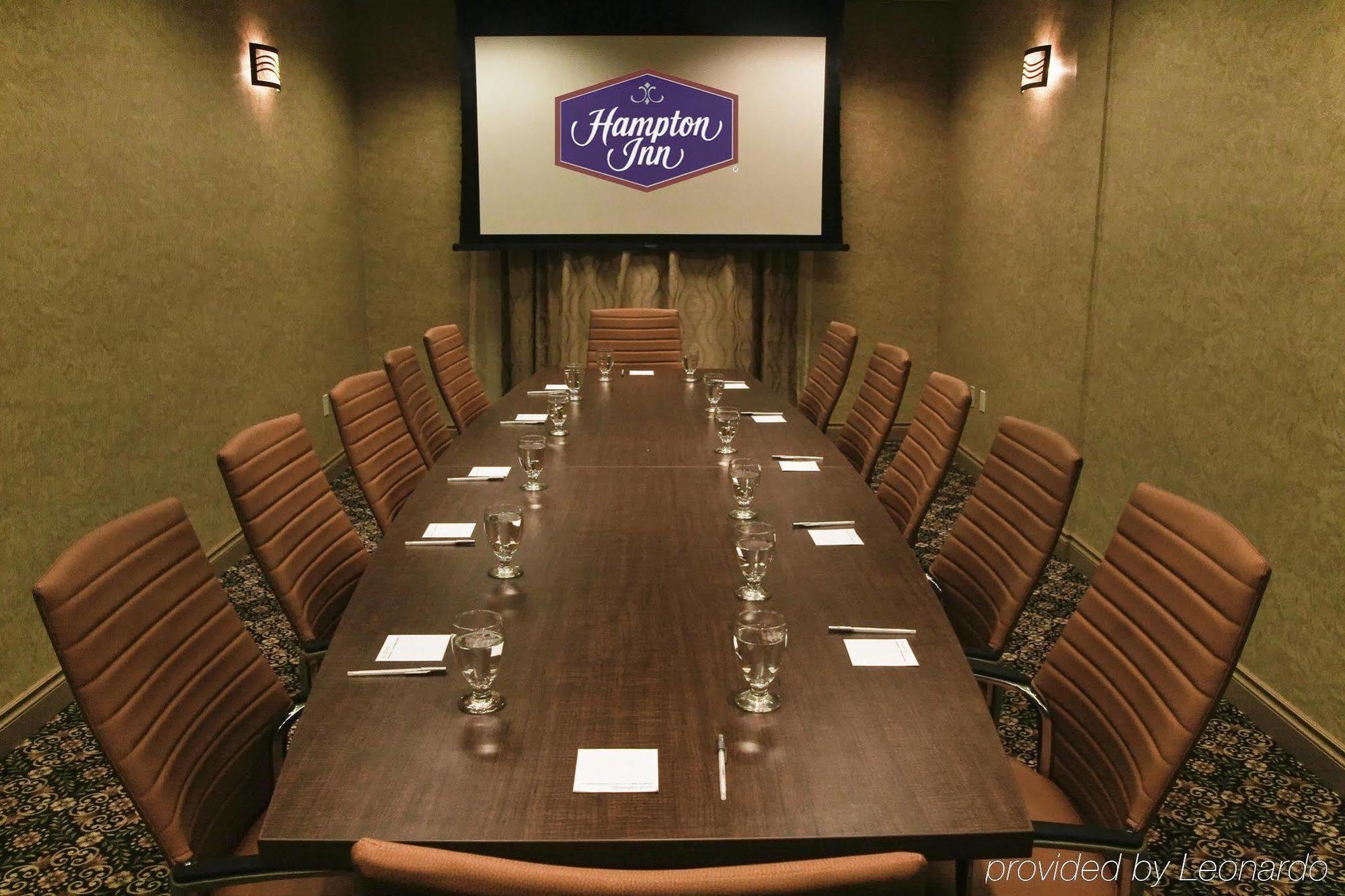 Hampton Inn & Suites Edmonton/West Facilities photo