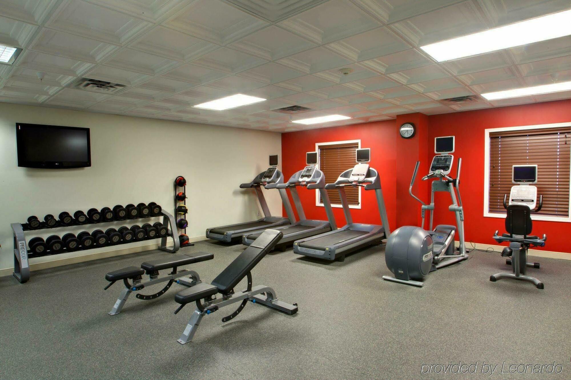Hampton Inn & Suites Edmonton/West Facilities photo